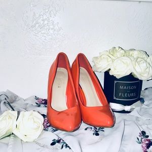 Heels (peachy orange )